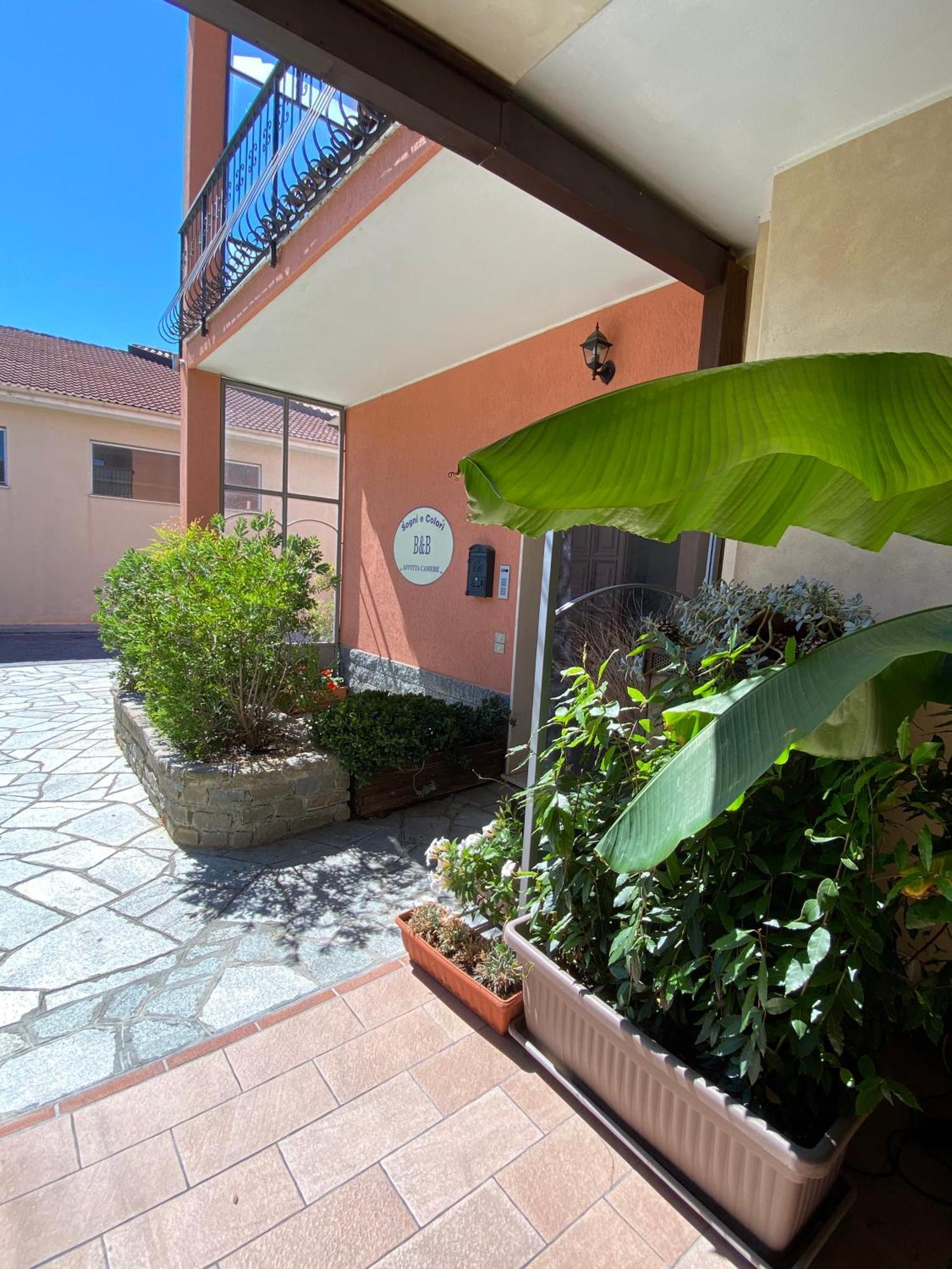 Sogni E Colori Bed and Breakfast Villanova d'Albenga Buitenkant foto