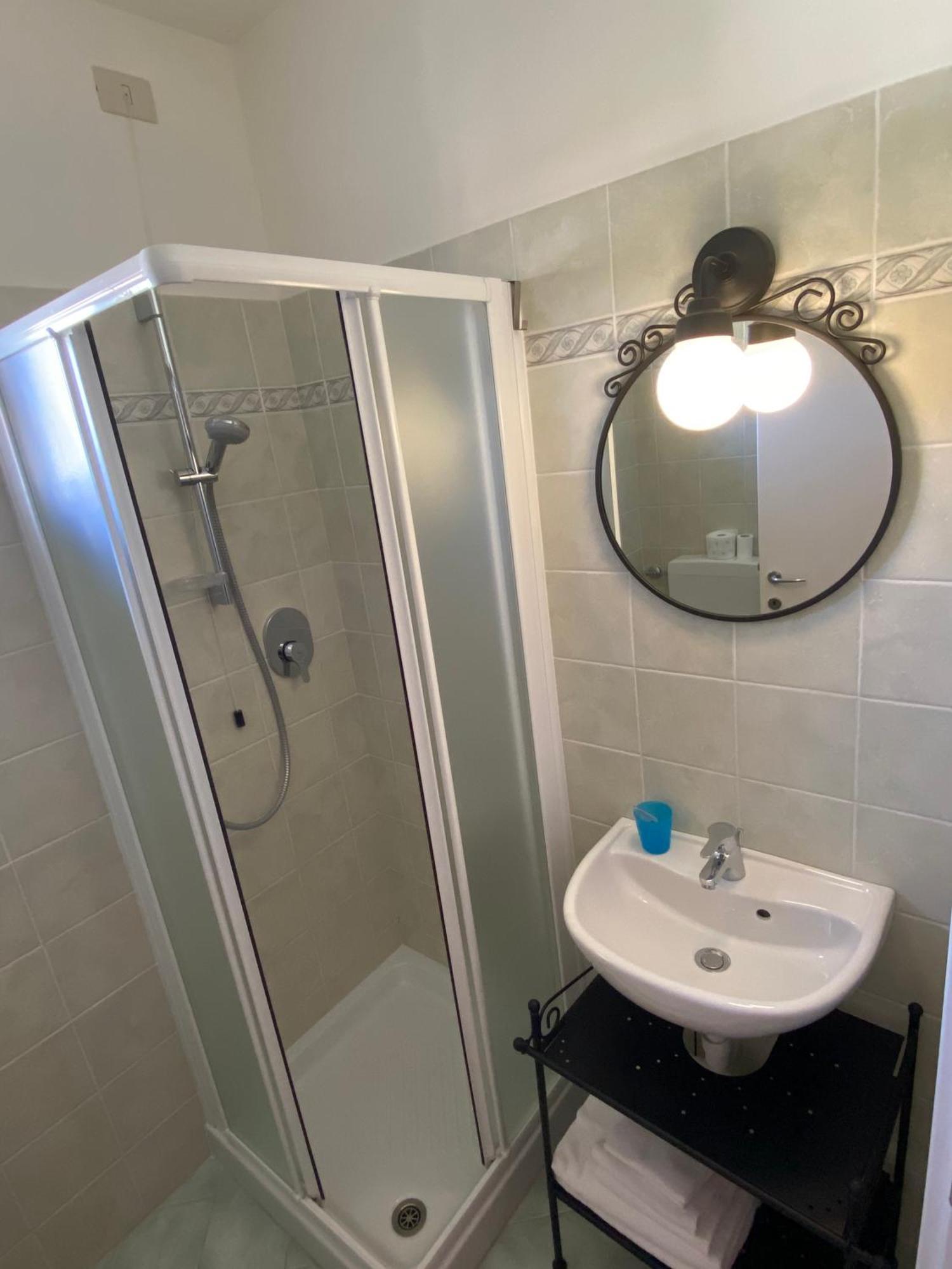 Sogni E Colori Bed and Breakfast Villanova d'Albenga Buitenkant foto