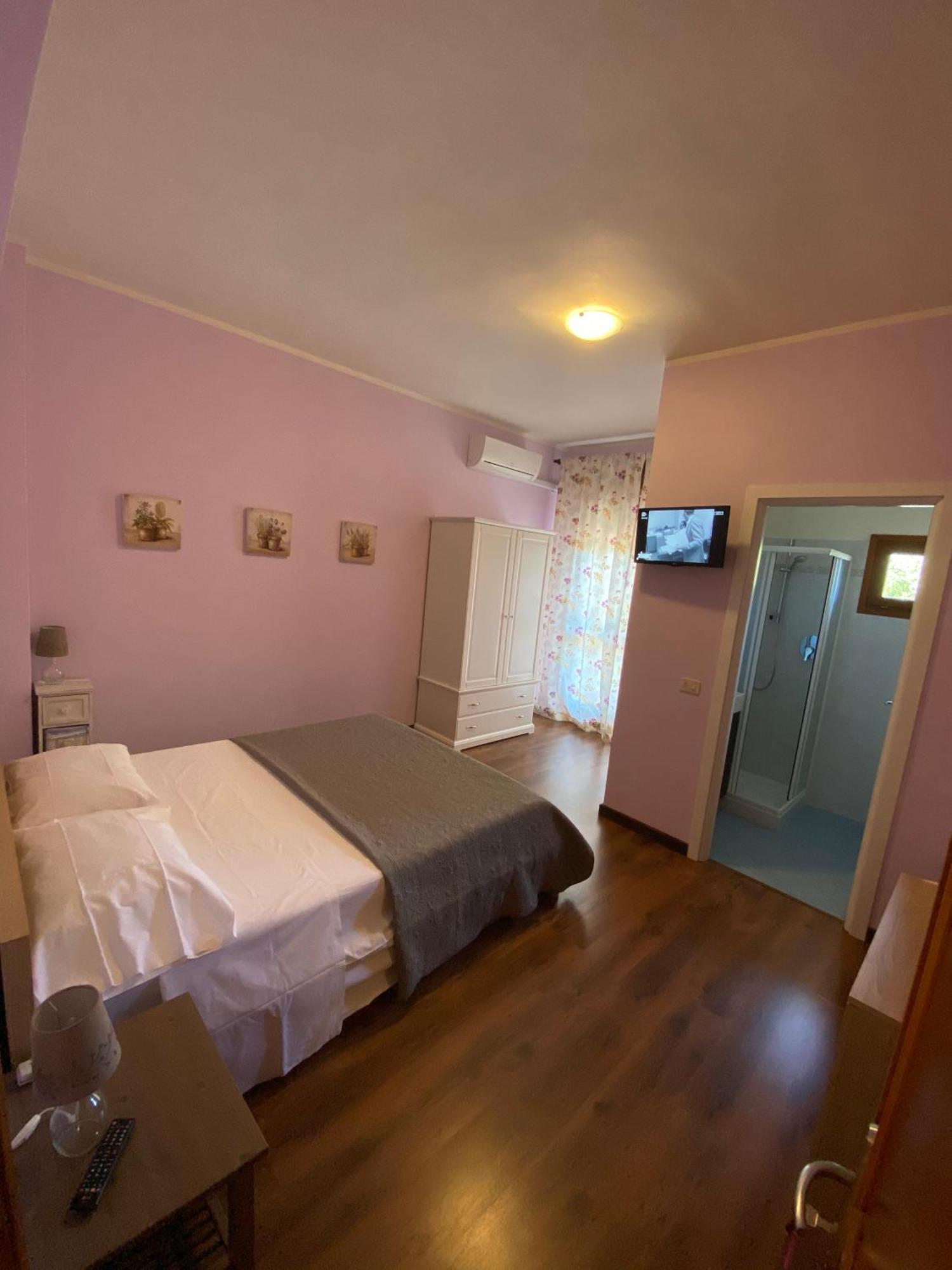 Sogni E Colori Bed and Breakfast Villanova d'Albenga Buitenkant foto